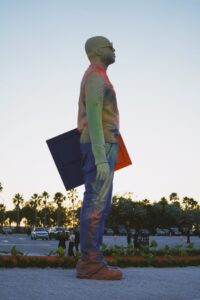 Virgil abloh  tribute statue by LMVH