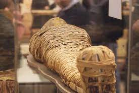 linen wrapped mummies